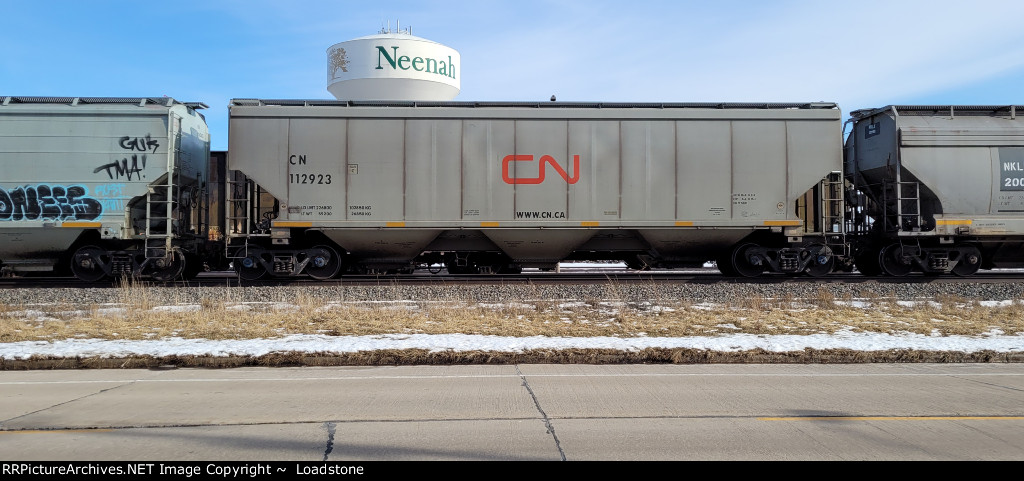 CN 112923